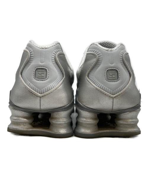 NIKE（ナイキ）NIKE (ナイキ) SHOX TL PURE PLATINUM/CHROME ホワイト サイズ:25の古着・服飾アイテム