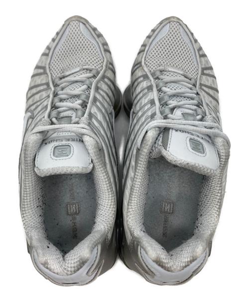 NIKE（ナイキ）NIKE (ナイキ) SHOX TL PURE PLATINUM/CHROME ホワイト サイズ:25の古着・服飾アイテム