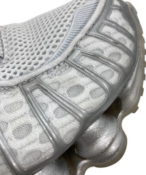 NIKE（ナイキ）NIKE (ナイキ) SHOX TL PURE PLATINUM/CHROME ホワイト サイズ:25の古着・服飾アイテム