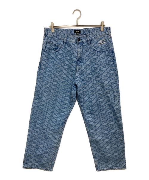 HUF（ハフ）HUF (ハフ) UMBRO (アンブロ) 総柄デニムパンツ インディゴ サイズ:32の古着・服飾アイテム