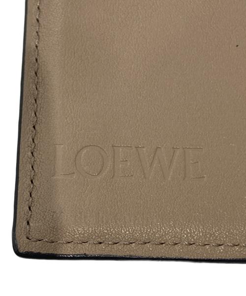 LOEWE（ロエベ）LOEWE (ロエベ) アナグラム トライフォールド ウォレット ベージュの古着・服飾アイテム