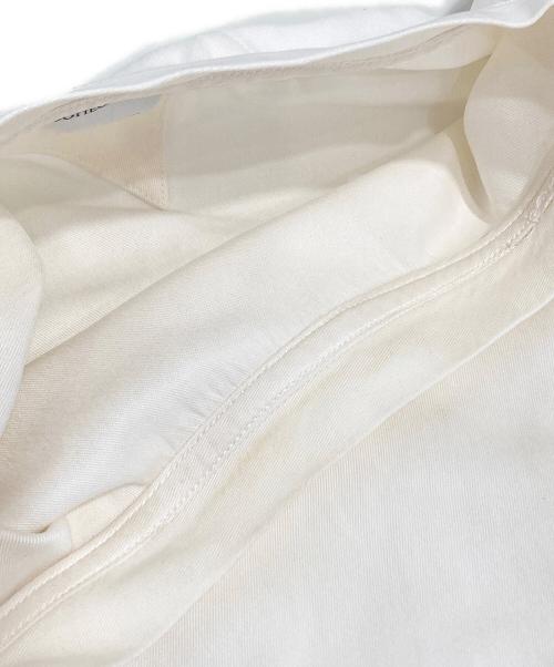 BOTTEGA VENETA（ボッテガベネタ）BOTTEGA VENETA (ボッテガベネタ) シルクTシャツ ホワイト サイズ:XSの古着・服飾アイテム