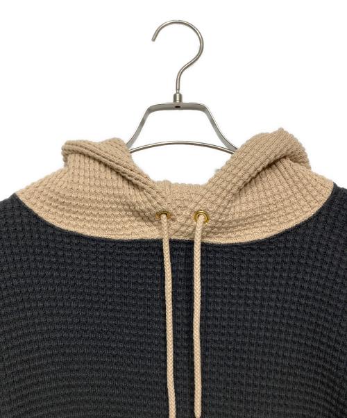 JACKSON MATISSE（ジャクソンマティス）JACKSON MATISSE (ジャクソンマティス) 2トーン ワッフル パーカー ブラック×ベージュ サイズ:MEDIUMの古着・服飾アイテム
