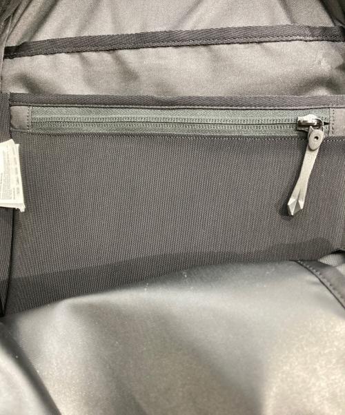 ARC'TERYX（アークテリクス）ARC'TERYX (アークテリクス) Arro 22 Backpack ブラックの古着・服飾アイテム