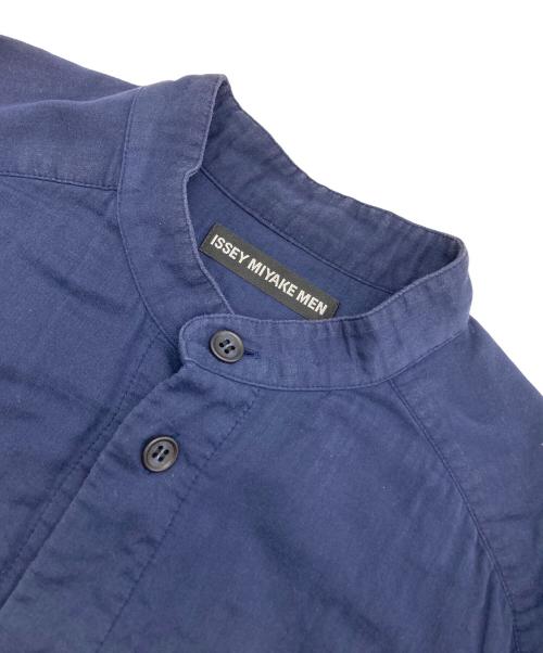 ISSEY MIYAKE MEN（イッセイミヤケメン）ISSEY MIYAKE MEN (イッセイミヤケメン) ダブルガーゼバンドカラーハーフスリーブシャツ ネイビー サイズ:3の古着・服飾アイテム