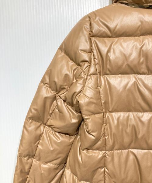 BURBERRY BLUE LABEL（バーバリー ブルー レーベル）BURBERRY BLUE LABEL (バーバリー ブルー レーベル) ファーフード付きショートダウンジャケット ブラウン サイズ:38の古着・服飾アイテム