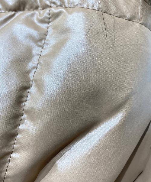 BURBERRY BLUE LABEL（バーバリー ブルー レーベル）BURBERRY BLUE LABEL (バーバリー ブルー レーベル) ファーフード付きショートダウンジャケット ブラウン サイズ:38の古着・服飾アイテム