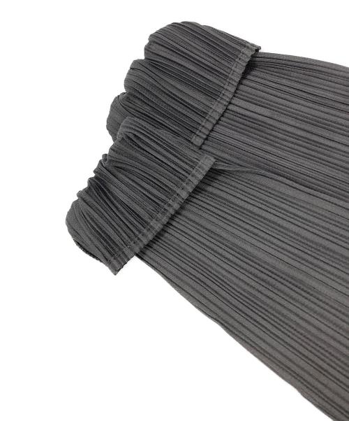 PLEATS PLEASE（プリーツプリーズ）PLEATS PLEASE (プリーツプリーズ) プリーツカットソー グレー サイズ:4の古着・服飾アイテム