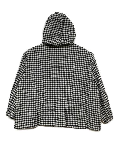 nest Robe（ネストローブ）nest Robe (ネストローブ) ギンガムチェック超撥水アノラック ホワイト×ブラック サイズ:Free 未使用品の古着・服飾アイテム