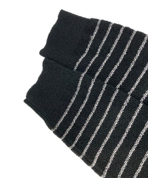 ANAYI（アナイ）ANAYI (アナイ) パウダーボーダー Vカーディガン ブラック サイズ:36 未使用品の古着・服飾アイテム