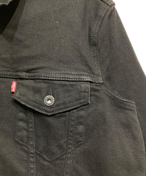 LEVI'S（リーバイス）LEVI'S (リーバイス) トラッカージャケット ブラック サイズ:Lの古着・服飾アイテム