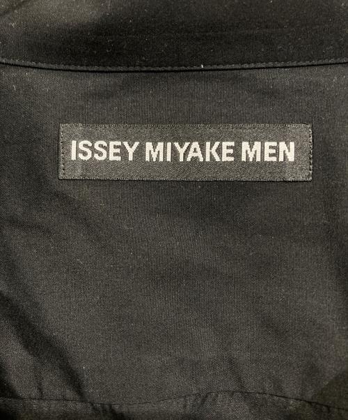 ISSEY MIYAKE MEN（イッセイミヤケメン）ISSEY MIYAKE MEN (イッセイミヤケメン) 長袖シャツ ブラック サイズ:4の古着・服飾アイテム