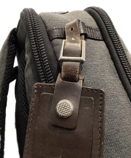 TUMI（トゥミ）TUMI (トゥミ) ALPHA BRAVO DOVERリュック グレーの古着・服飾アイテム