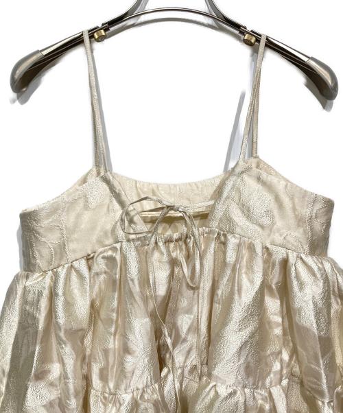 acka（エーシーケーエー）acka (エーシーケーエー) jacquard volume camisole dress アイボリー サイズ:1の古着・服飾アイテム