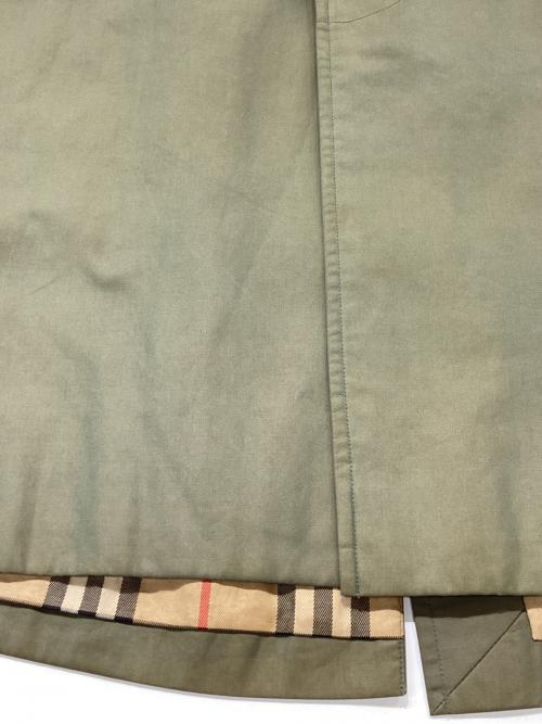 Burberry's（バーバリーズ）Burberry's (バーバリーズ) 裏ノヴァチェック玉蟲 バルマカーンコート カーキ サイズ:Sの古着・服飾アイテム