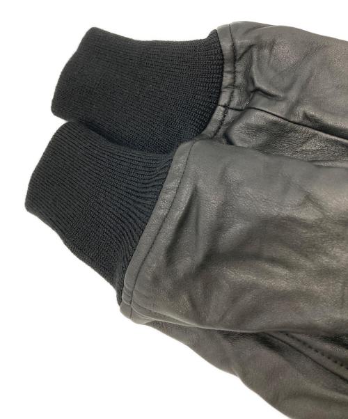 s'yte（サイト）s'yte (サイト) SEMI-VEGETABLE TANNED SHEEP LEATHER CROPPED BOMBER JACKET ブラック サイズ:2の古着・服飾アイテム