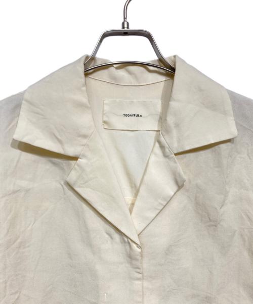 TODAYFUL（トゥデイフル）TODAYFUL (トゥデイフル) Halfsleeve Box Shirts（ハーフスリーブ ボックス シャツ）  アイボリー サイズ:Freeの古着・服飾アイテム