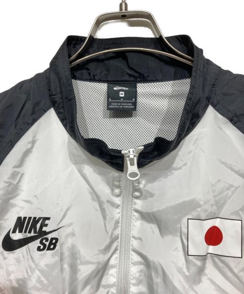NIKE SB（ナイキエスビー）NIKE SB (ナイキエスビー) Parra (パラ) JAPAN Track Suit セットアップ（ジャパン トラック スーツ セットアップ） ブラック×ホワイト サイズ:Mの古着・服飾アイテム