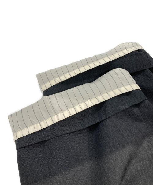 PRANK PROJECT（プランクプロジェクト）PRANK PROJECT (プランクプロジェクト) Moon Slit Asymmetry Tack Pants（ムーン スリット アシンメトリー トラック パンツ） グレー サイズ:38の古着・服飾アイテム