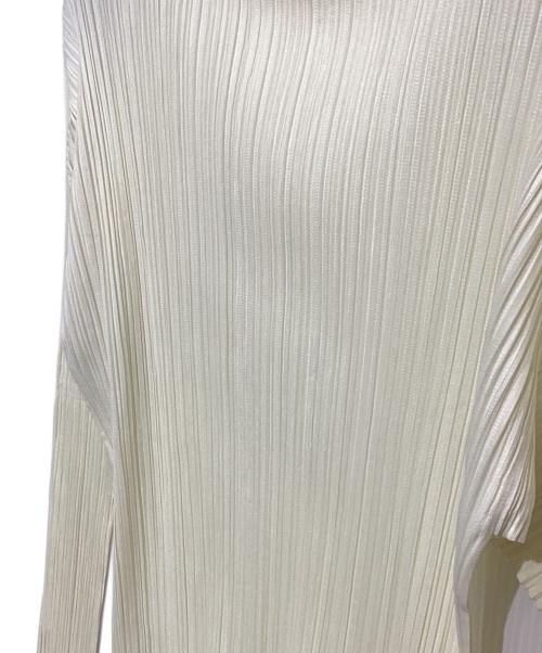 PLEATS PLEASE（プリーツプリーズ）PLEATS PLEASE (プリーツプリーズ) ハイネックプリーツカットソー PP04-JK604 アイボリー サイズ:4の古着・服飾アイテム