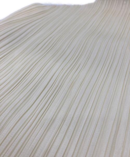 PLEATS PLEASE（プリーツプリーズ）PLEATS PLEASE (プリーツプリーズ) ハイネックプリーツカットソー PP04-JK604 アイボリー サイズ:4の古着・服飾アイテム
