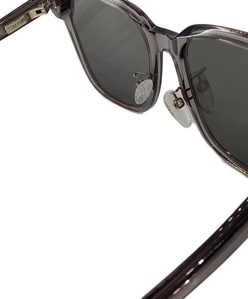 TOM FORD（トムフォード）TOM FORD (トムフォード) サングラス クリアグレー サイズ:SIZE 55<□18-145の古着・服飾アイテム