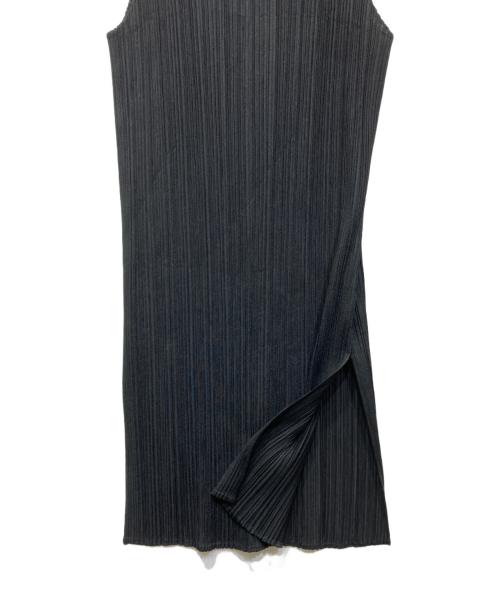 PLEATS PLEASE（プリーツプリーズ）PLEATS PLEASE (プリーツプリーズ) ノースリーブプリーツワンピース ブラック サイズ:3の古着・服飾アイテム