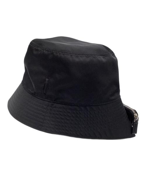PRADA（プラダ）PRADA (プラダ) トライアングルロゴ Re-Nylon バケットハット ブラック サイズ:XLの古着・服飾アイテム