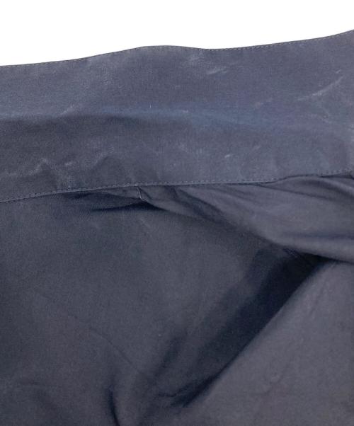 PRADA（プラダ）PRADA (プラダ) ジップシルクシャツ　SC540 S211 ネイビー サイズ:Mの古着・服飾アイテム
