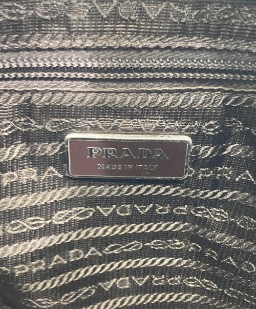 PRADA（プラダ）PRADA (プラダ) ナイロンショルダーバッグ オリーブの古着・服飾アイテム