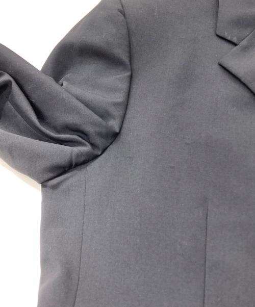 GIANNI VERSACE（ジャンニ・ヴェルサーチ）GIANNI VERSACE (ジャンニ・ヴェルサーチ) テーラードジャケット ブラック サイズ:Mの古着・服飾アイテム