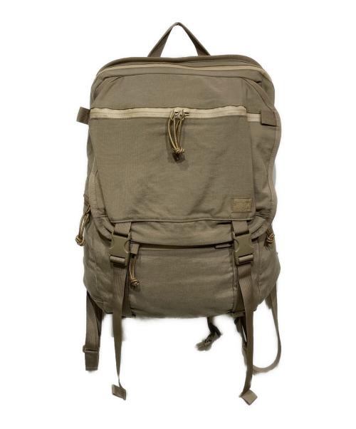 PORTER（ポーター）PORTER (ポーター) KLUNKERZ  DAYPACK(L) ベージュの古着・服飾アイテム