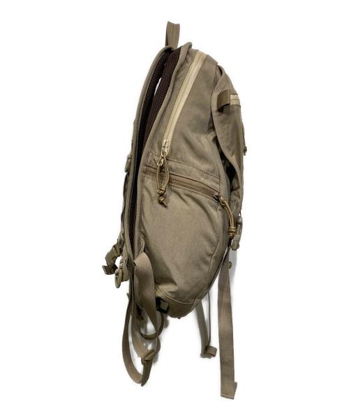 PORTER（ポーター）PORTER (ポーター) KLUNKERZ  DAYPACK(L) ベージュの古着・服飾アイテム