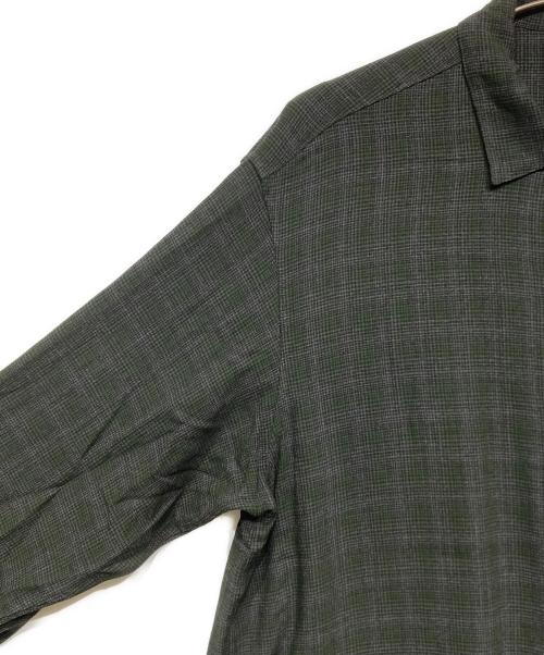 MAATEE&SONS（マーティーアンドサンズ）MAATEE&SONS (マーティーアンドサンズ) 強撚レーヨンオープンカラーシャツ グレー×カーキ サイズ:2の古着・服飾アイテム