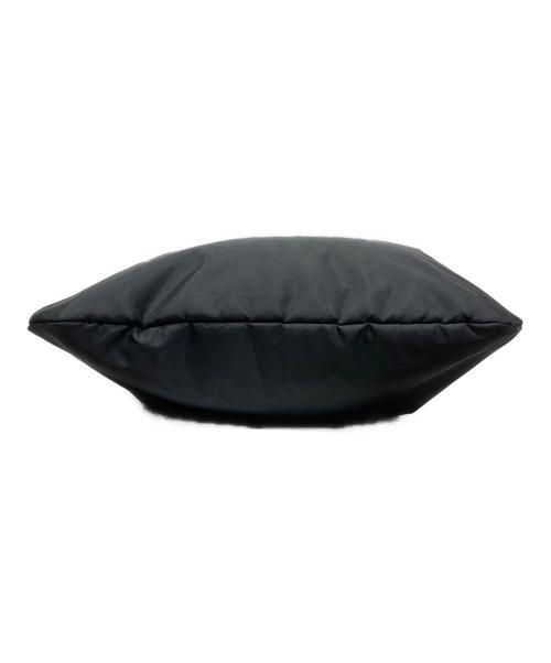 BLACK COMME des GARCONS（ブラックコムデギャルソン）BLACK COMME des GARCONS (ブラックコムデギャルソン) 中綿ナイロンショルダーバッグ ブラックの古着・服飾アイテム