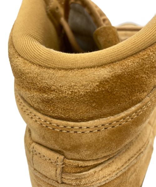 NIKE（ナイキ）NIKE AIR JORDAN 1 RETRO HIGH OG GOLDEN HARVEST/ELEMENTAL GOLD（エア ジョーダン 1 レトロ ハイ OG ゴールデン ハーベスト/エレメンタル ゴールド ） ブラウン サイズ:28の古着・服飾アイテム