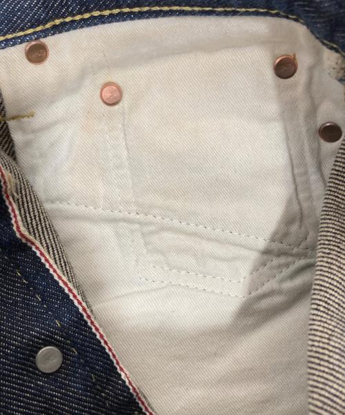 IRON HEART（アイアンハート）IRON HEART (アイアンハート) 21ozセルビッチデニムパンツ インディゴ サイズ:W28の古着・服飾アイテム
