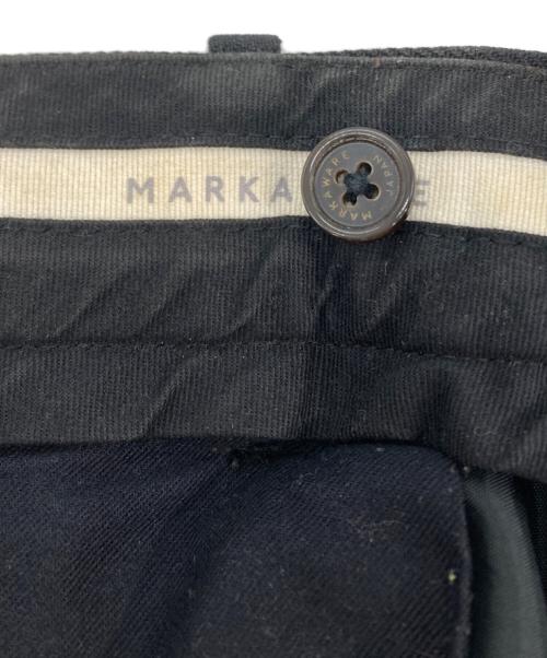 MARKAWARE（マーカウェア）MARKAWARE (マーカウェア) PLEATED FRONT PEGTOP パンツ（プリーティッド フロント ペグトップ パンツ） ブラック サイズ:2の古着・服飾アイテム