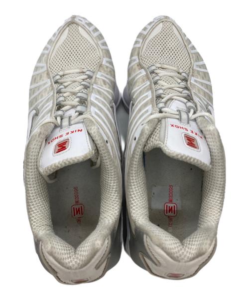 NIKE（ナイキ）NIKE (ナイキ) WMNS SHOX TL ローカットスニーカー（ウィメンズ ショックス TL ローカットスニーカー） ホワイト×グレー サイズ:28の古着・服飾アイテム