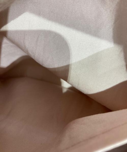 mina perhonen（ミナ ペルホネン）mina perhonen (ミナ ペルホネン) LUEURボディバッグ（リュールボディバッグ） グレーの古着・服飾アイテム