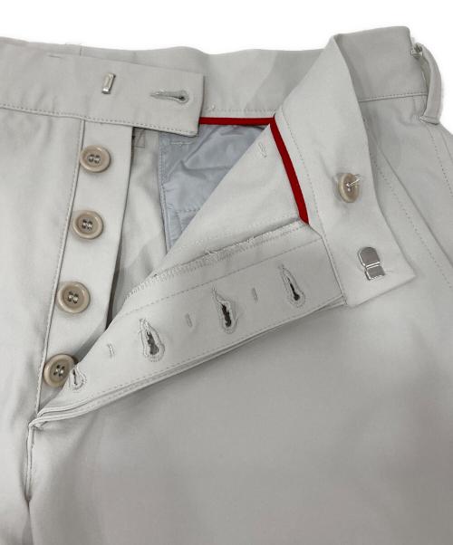 PRADA SPORTS（プラダスポーツ）PRADA SPORTS (プラダスポーツ) 裾ジップ ナイロン混 パンツ グレー サイズ:50の古着・服飾アイテム