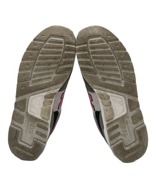 NEW BALANCE（ニューバランス）NEW BALANCE (ニューバランス) 997 スニーカー グレー×ピンク サイズ:28.5の古着・服飾アイテム