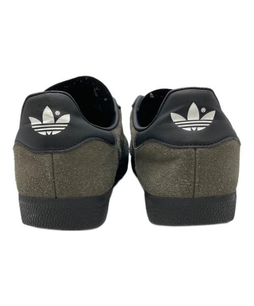 adidas（アディダス）adidas (アディダス) ガゼル ローカットスニーカー グレー サイズ:25の古着・服飾アイテム