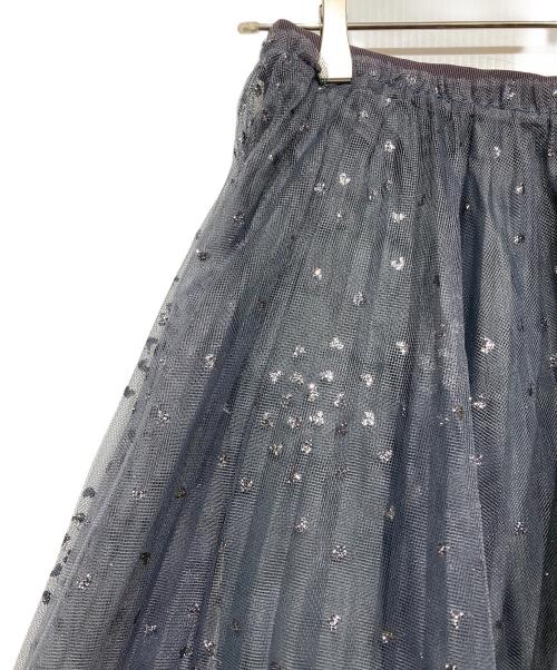 RED VALENTINO（レッドヴァレンティノ）RED VALENTINO (レッドヴァレンティノ) ハート柄チュールスカート グレー サイズ:38の古着・服飾アイテム