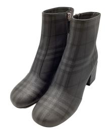 BURBERRY（バーバリー）の古着「Vintage Check Block-heel Ankle Boots」｜ブラック