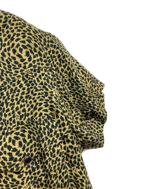 Saint Laurent Paris（サンローランパリ）Saint Laurent Paris (サンローランパリ) ベイビーキャット柄 クロップドシャツ　725760 Y04DN ブラック×ブラウン サイズ:Sの古着・服飾アイテム