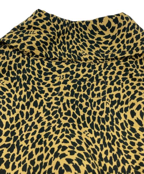 Saint Laurent Paris（サンローランパリ）Saint Laurent Paris (サンローランパリ) ベイビーキャット柄 クロップドシャツ　725760 Y04DN ブラック×ブラウン サイズ:Sの古着・服飾アイテム