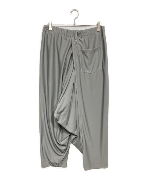 132 5. ISSEY MIYAKE（132 5. イッセイ ミヤケ）132 5. ISSEY MIYAKE (132 5. イッセイ ミヤケ) サルエルパンツ グレー サイズ:3の古着・服飾アイテム