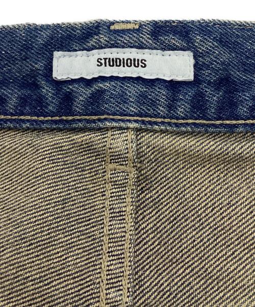 STUDIOUS（ステュディオス）STUDIOUS (ステュディオス) Barrel Leg Jeans（バレル レッグ ジーンズ） インディゴ サイズ:2の古着・服飾アイテム