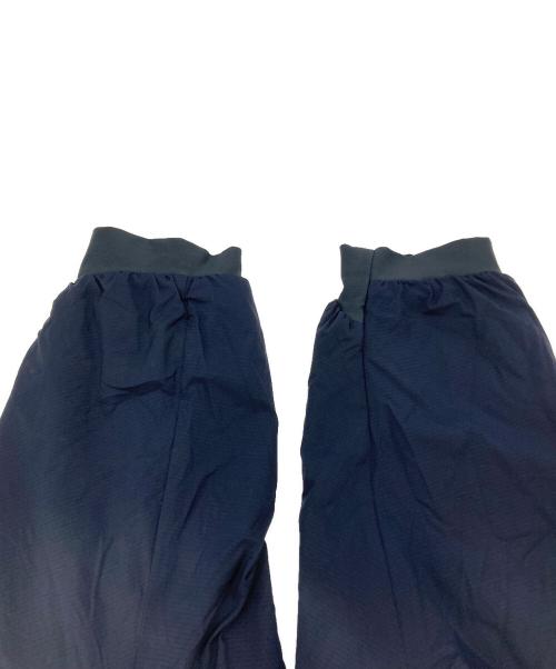 ARC'TERYX（アークテリクス）ARC'TERYX (アークテリクス) ATOM LT HOODY　24108-124241 ネイビー サイズ:Lの古着・服飾アイテム